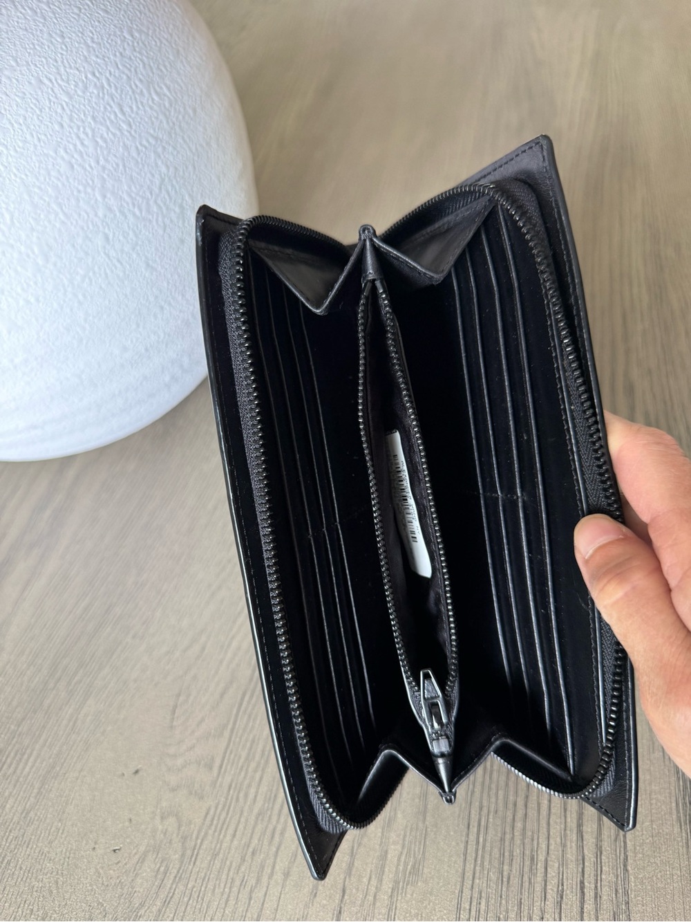 Women’s Alexander Wang Black Grommet Large Leather Wallet - Picture 10 of 13